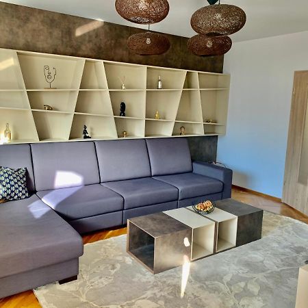Viktory Apartment Брашов Екстериор снимка