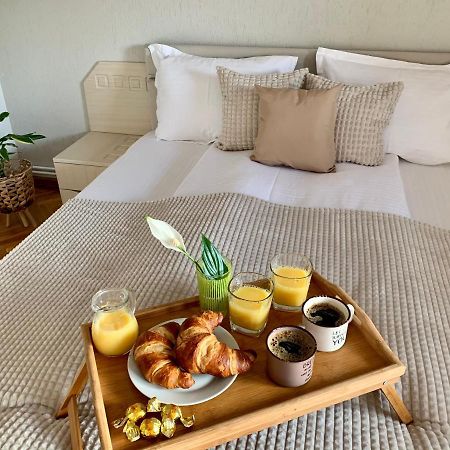 Viktory Apartment Брашов Екстериор снимка
