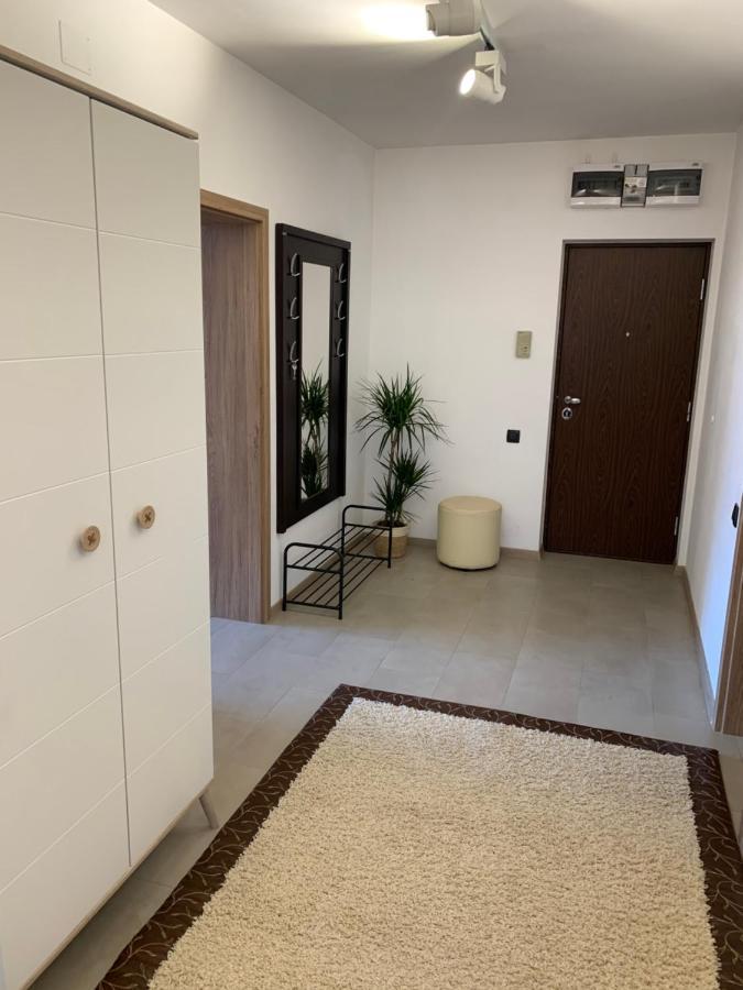 Viktory Apartment Брашов Екстериор снимка